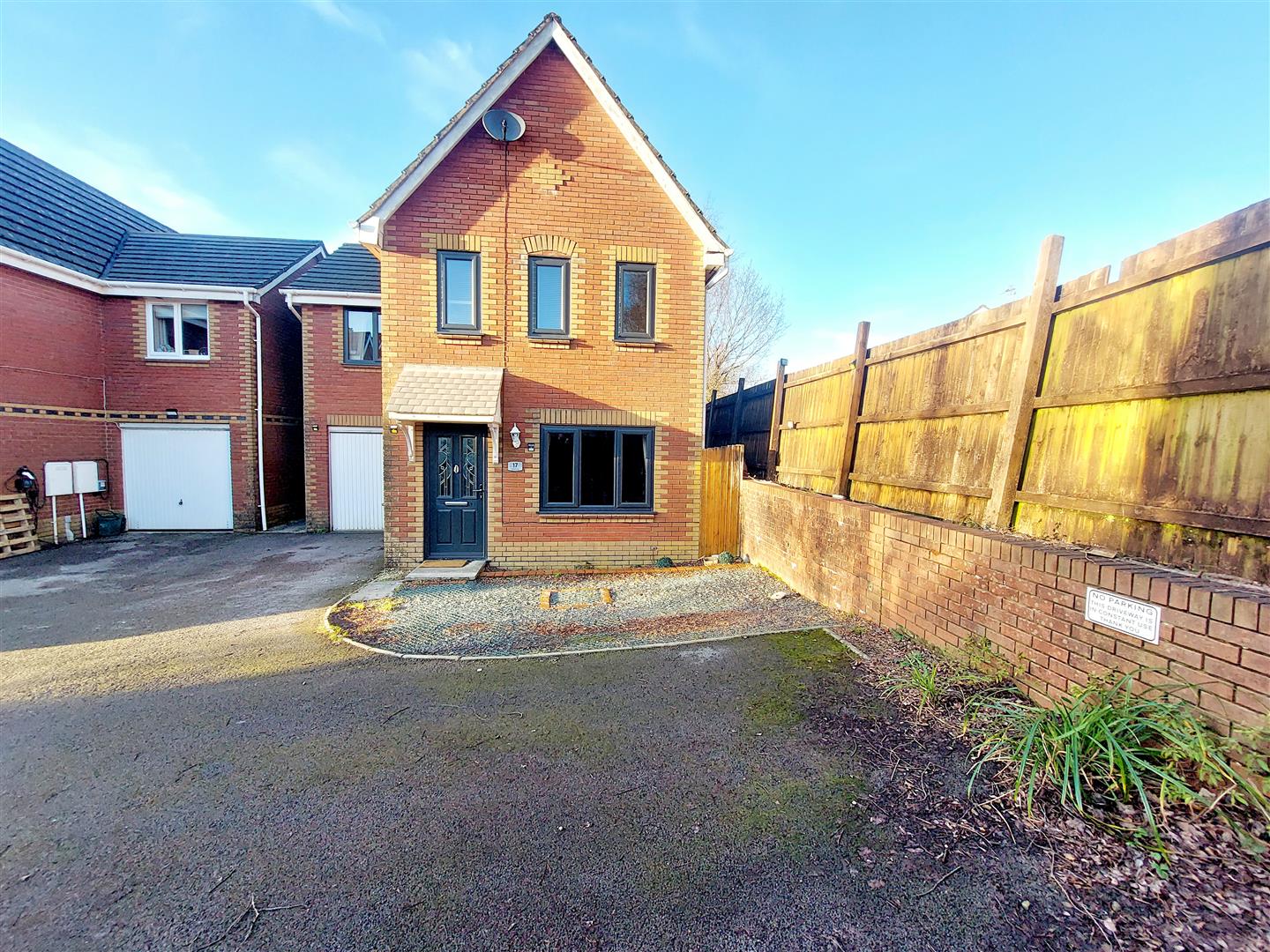 Ffordd Ger Y Llyn, Tircoed Forest Village, Penllergaer, Swansea, SA4 9ZQ